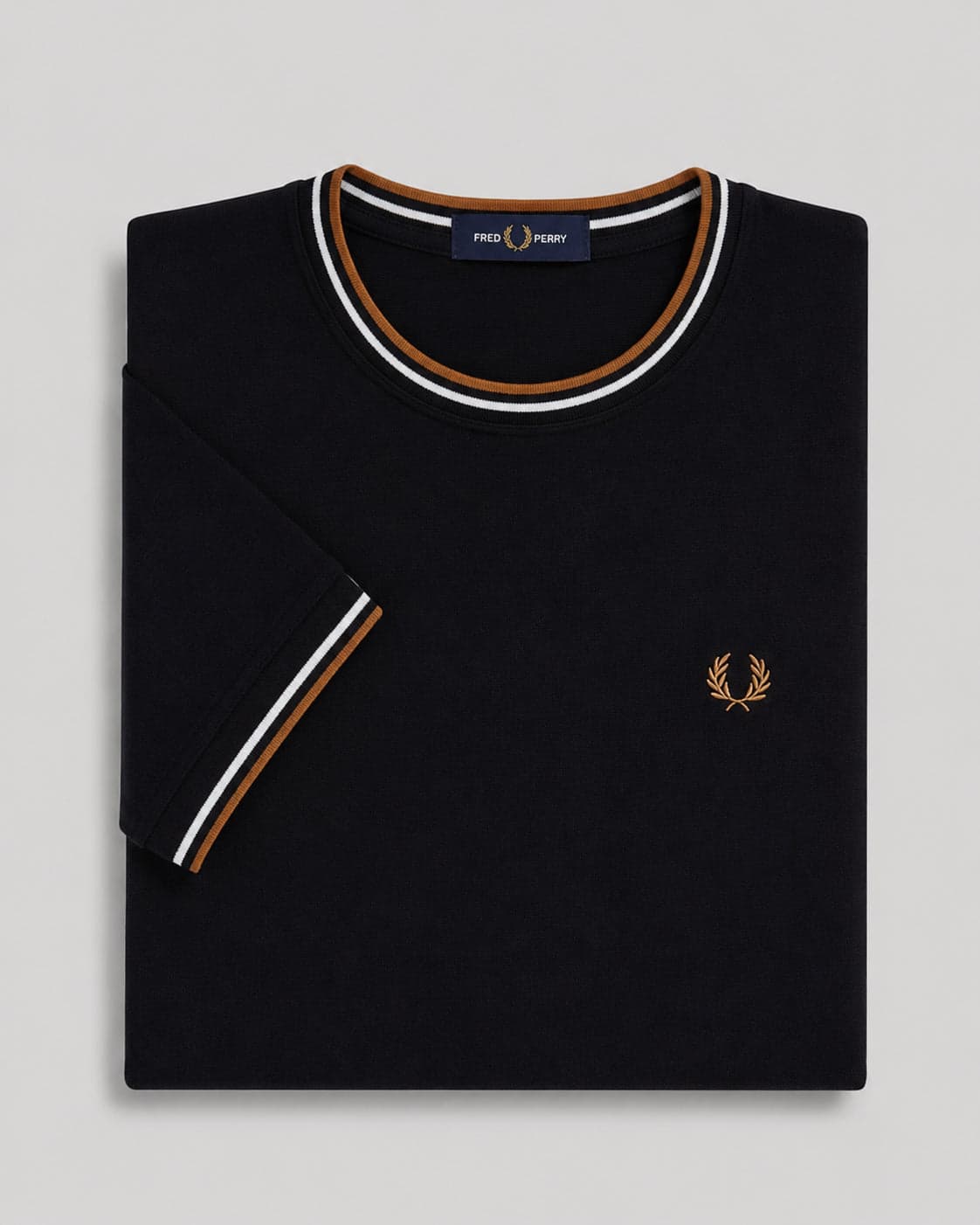 Camiseta negra doble linea Fred Perry