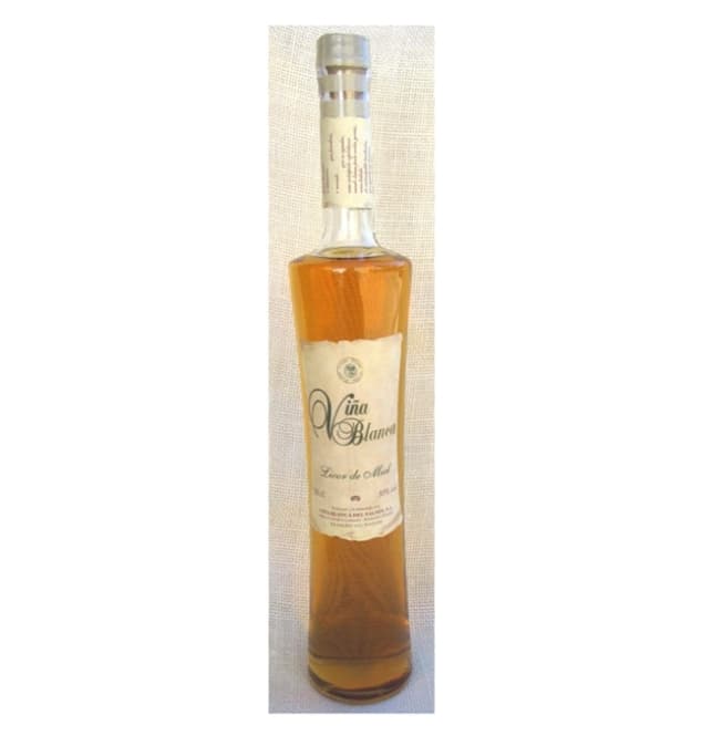 Aguardiente de miel etiqueta negra Viña Blanca 500 ml